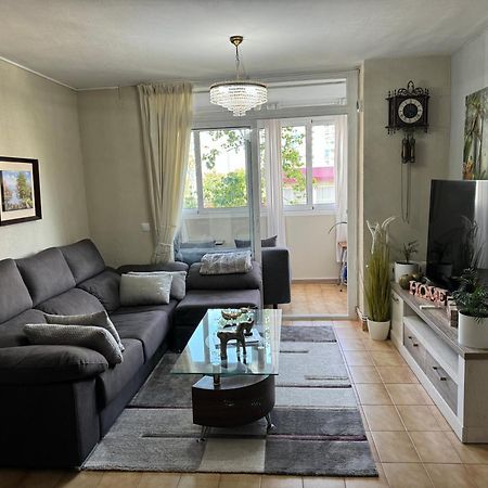 Habitacion Amaya 2 L'Hospitalet de Llobregat Ngoại thất bức ảnh
