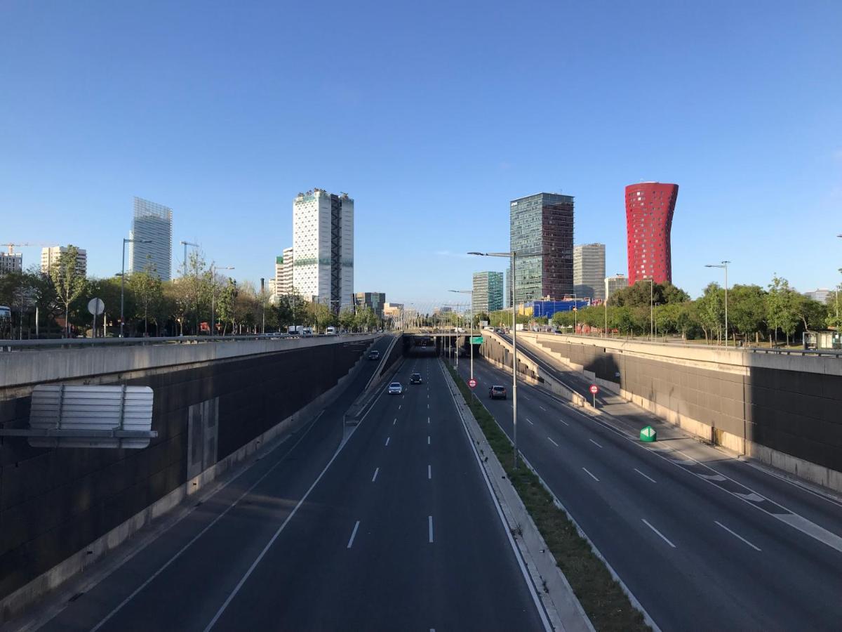 Habitacion Amaya 2 L'Hospitalet de Llobregat Ngoại thất bức ảnh