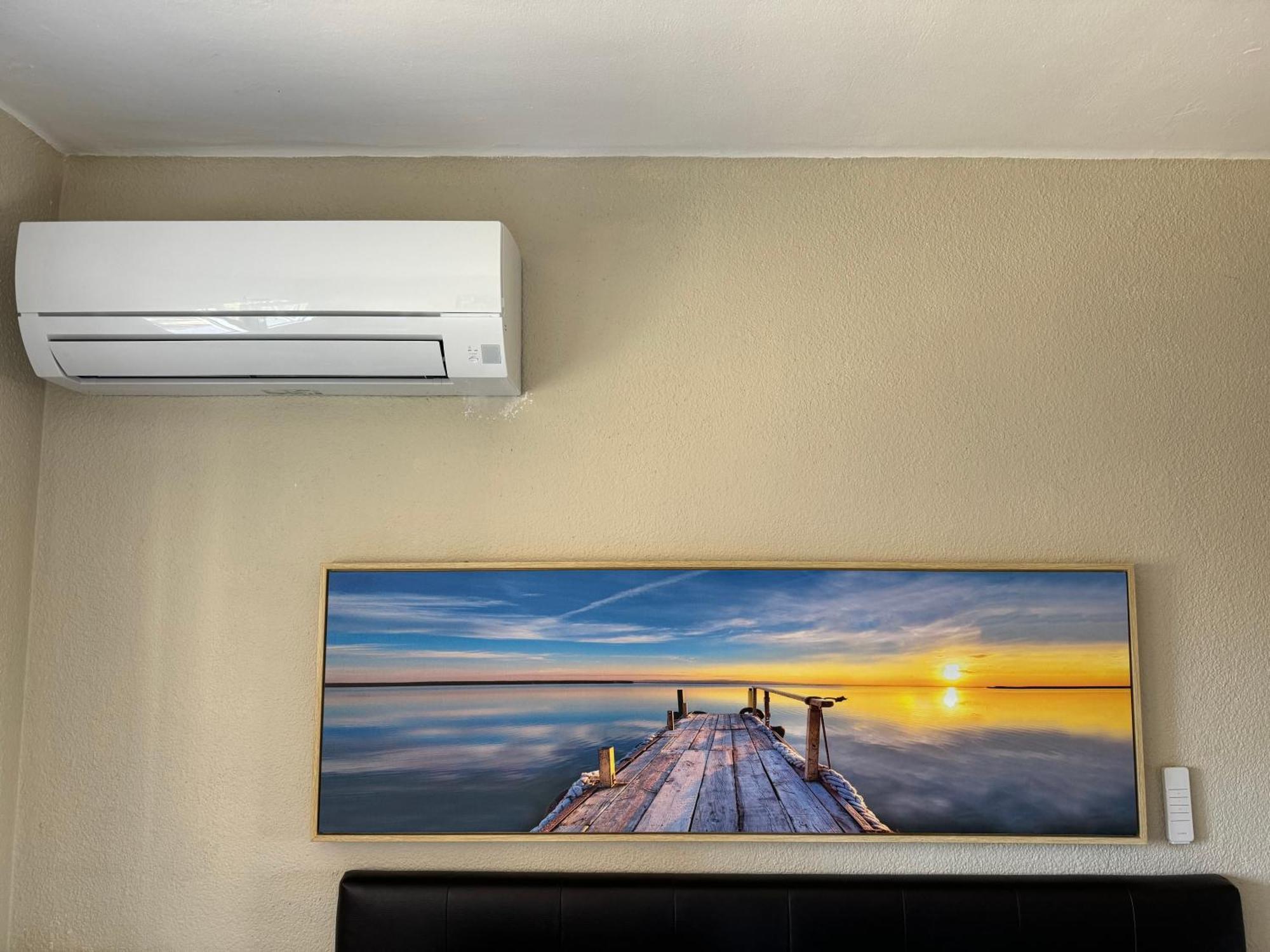 Habitacion Amaya 2 L'Hospitalet de Llobregat Ngoại thất bức ảnh